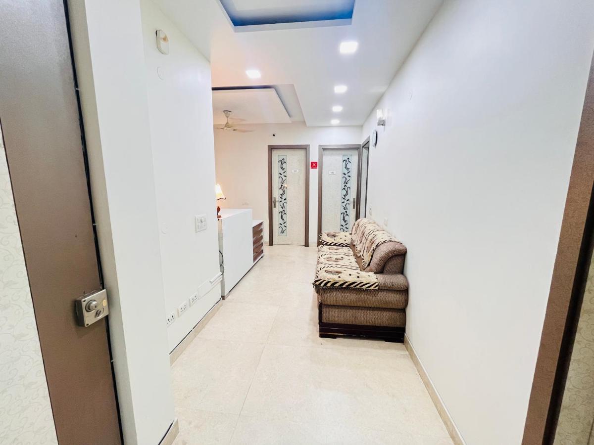 Hotel Park Pride Pitampura New Delhi, Couple Friendly Экстерьер фото