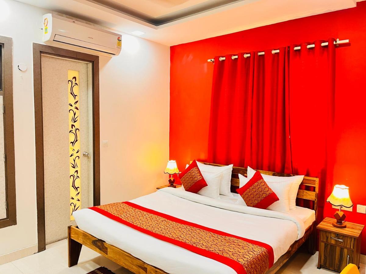 Hotel Park Pride Pitampura New Delhi, Couple Friendly Экстерьер фото