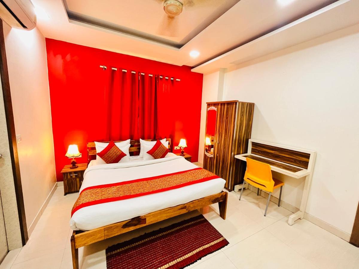 Hotel Park Pride Pitampura New Delhi, Couple Friendly Экстерьер фото